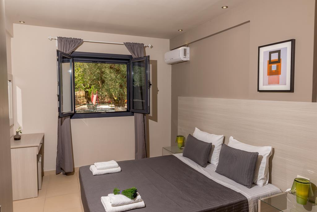 Trianon Studios Tsilivi  Oda fotoğraf